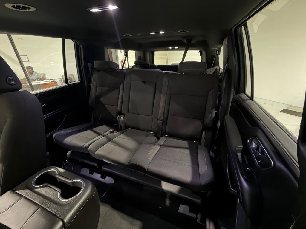 Used 2021 GMC Yukon XL SLE w/ Gmc Pro Safety Plus Package AWD/4WD image 19