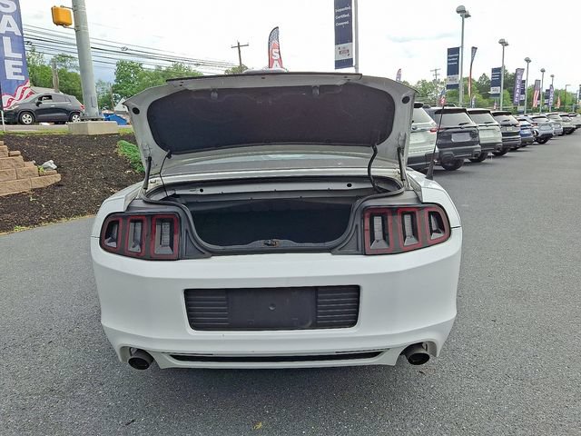 Used 2014 Ford Mustang Convertible RWD image 34