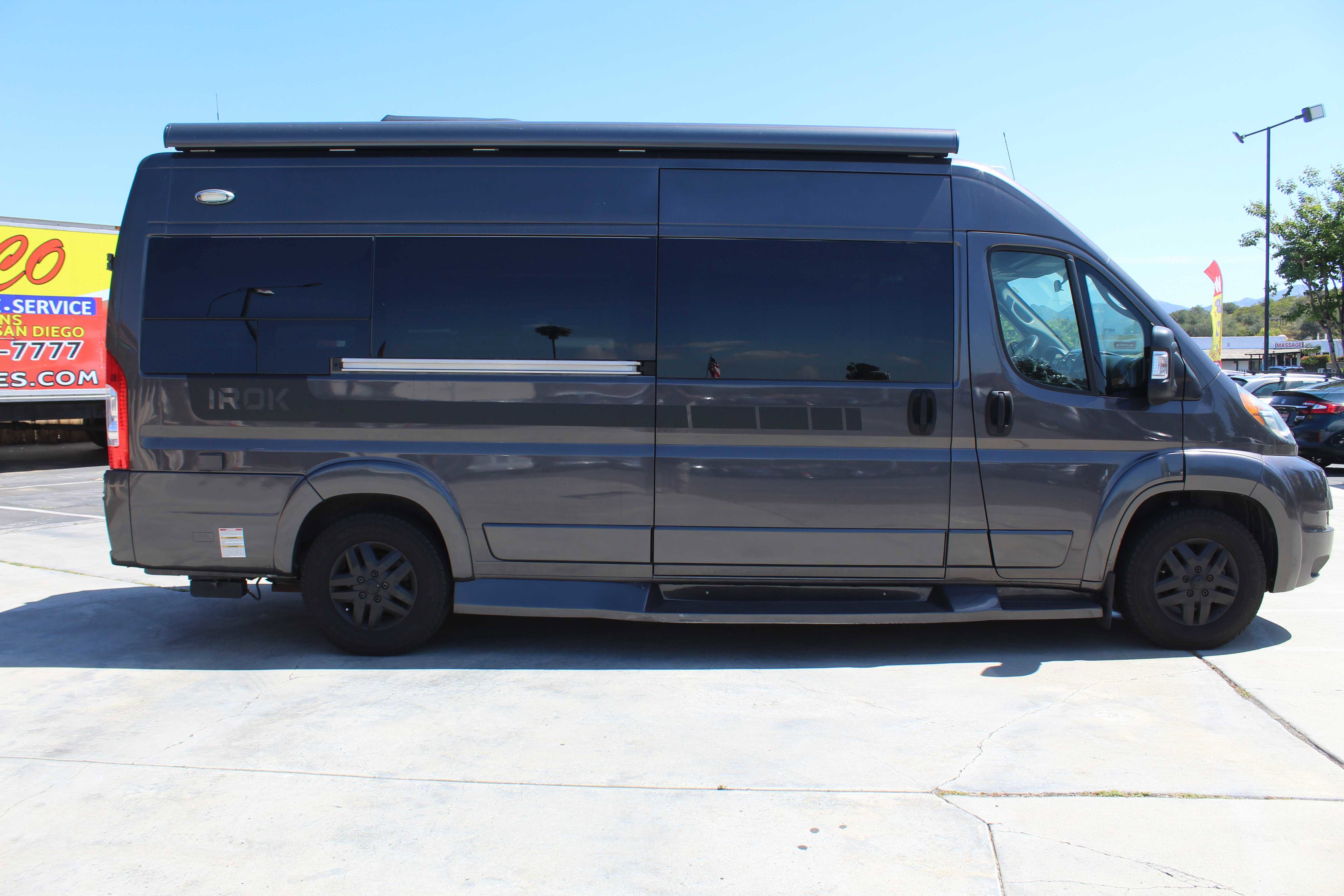 Used 2018 RAM ProMaster 3500 w/ Mopar Trailer Tow Group FWD image 11