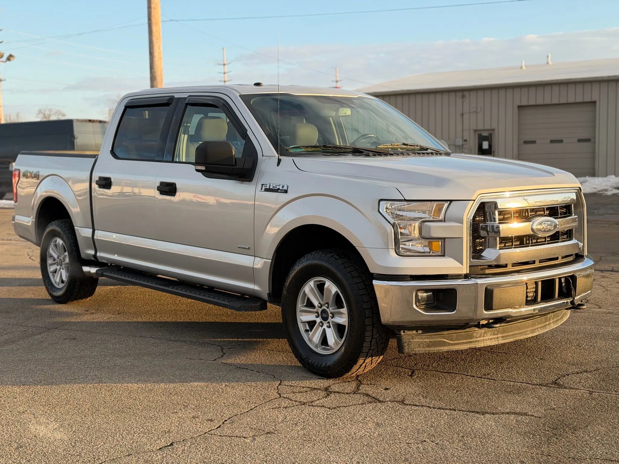 Used 2017 Ford F150 XLT w/ Equipment Group 301A Mid image 3