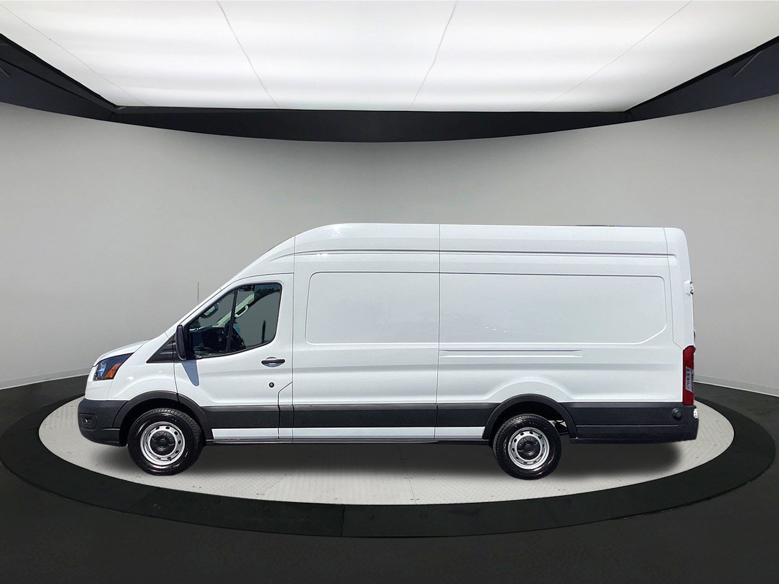 Used 2024 Ford Transit 250 148 High Roof Extended w/ Load Area Protection Package RWD image 5