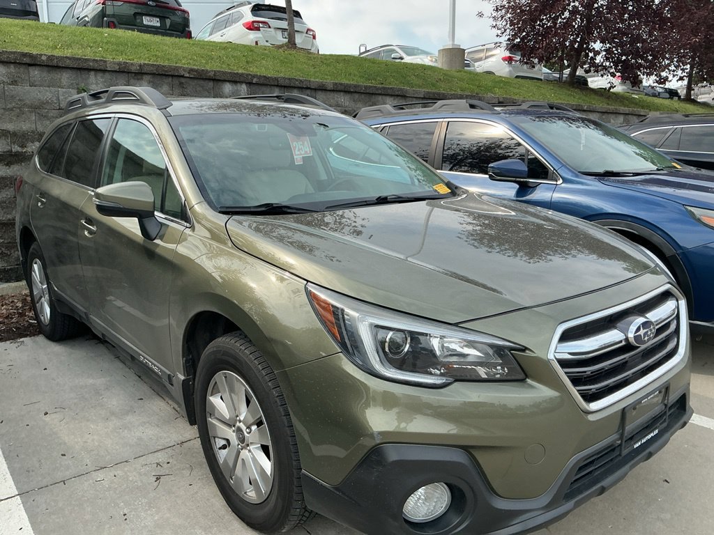 Used 2019 Subaru Outback 2.5i Premium AWD/4WD image 9