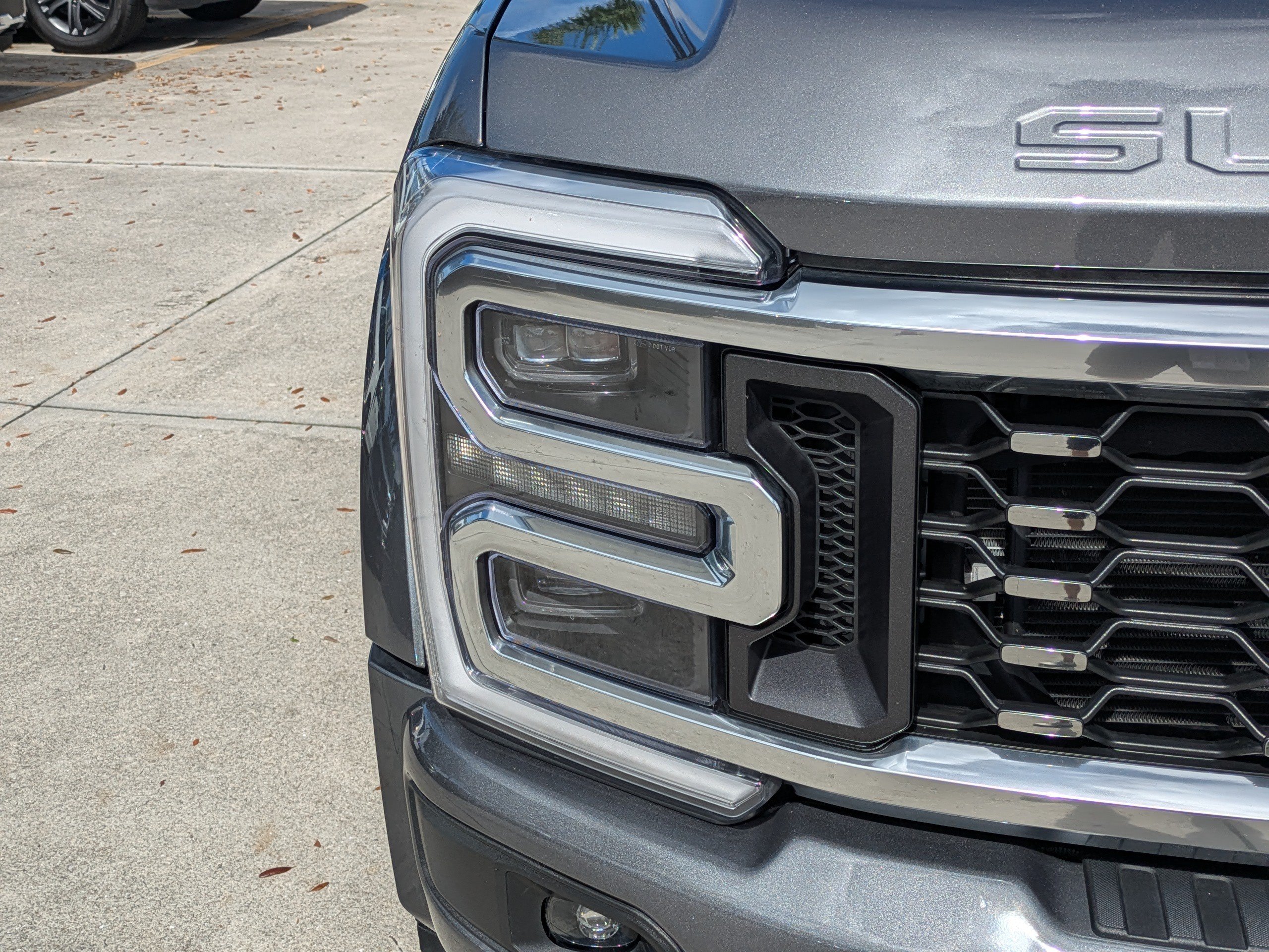 Used 2025 Ford F450 Platinum w/ Camper Package AWD/4WD image 9