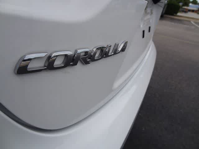 Used 2024 Toyota Corolla LE FWD image 35