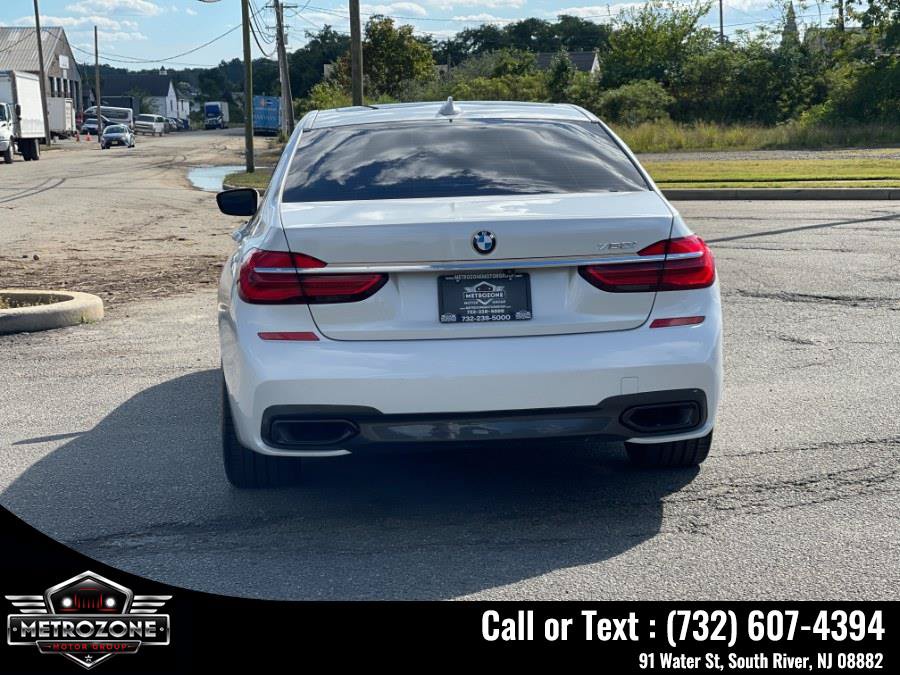 Used 2019 BMW 750i RWD image 7
