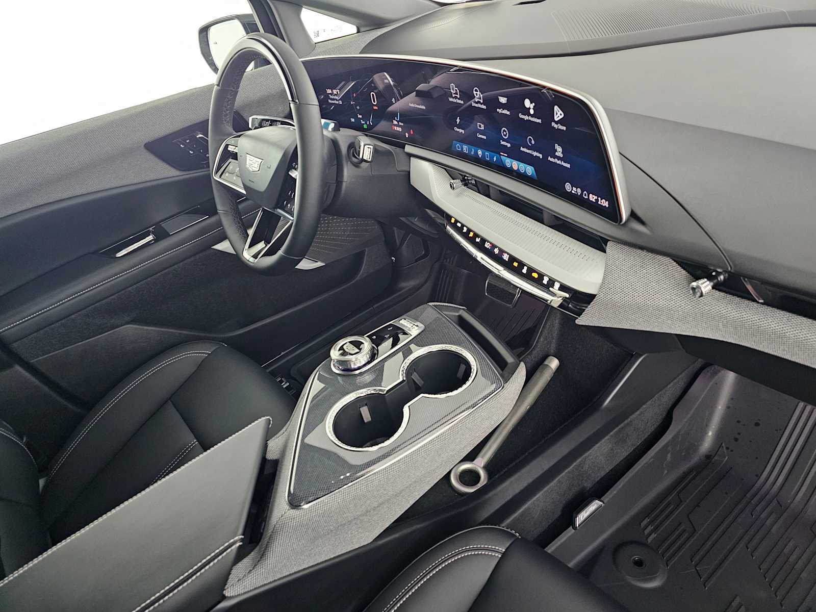 New 2026 Cadillac Optiq Luxury 1 image 11