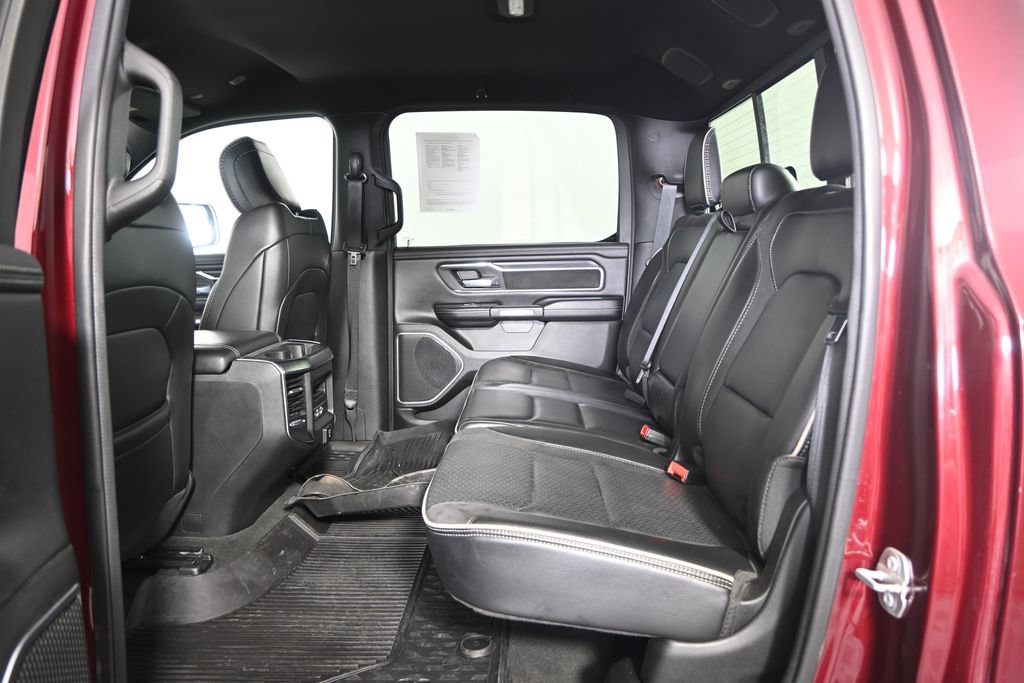 Used 2023 RAM 1500 Laramie AWD/4WD image 18