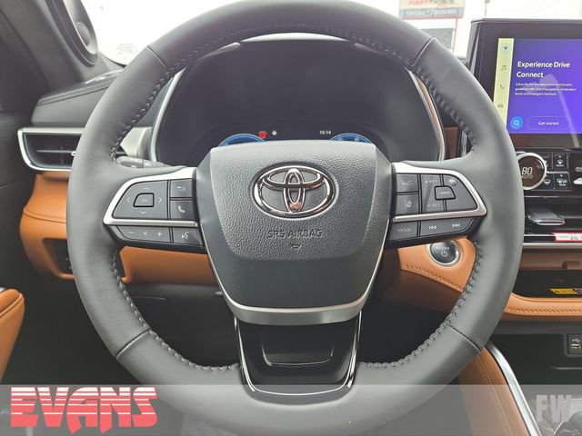 Certified 2026 Toyota Highlander Platinum image 15