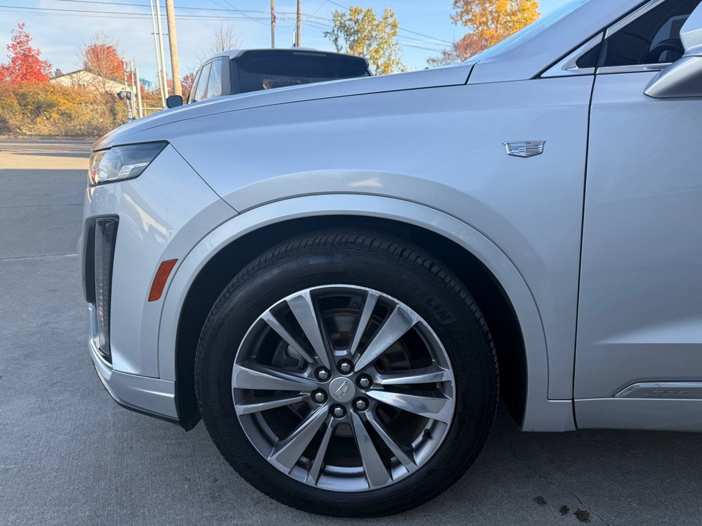 Used 2020 Cadillac XT6 Premium Luxury image 21