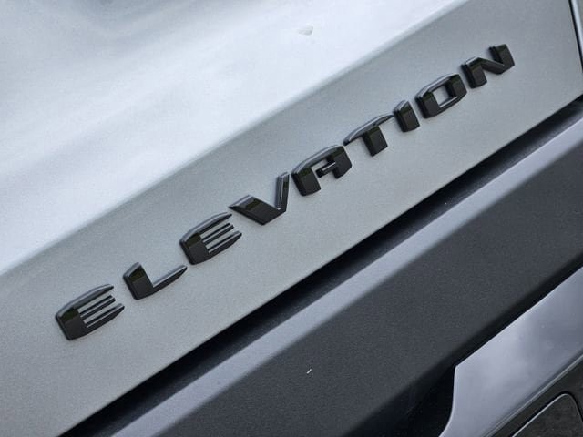 New 2026 GMC Terrain Elevation w/ Black Edition FWD image 8