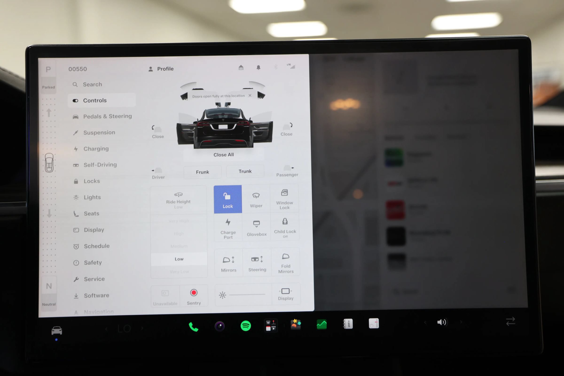 Used 2022 Tesla Model X AWD/4WD image 54