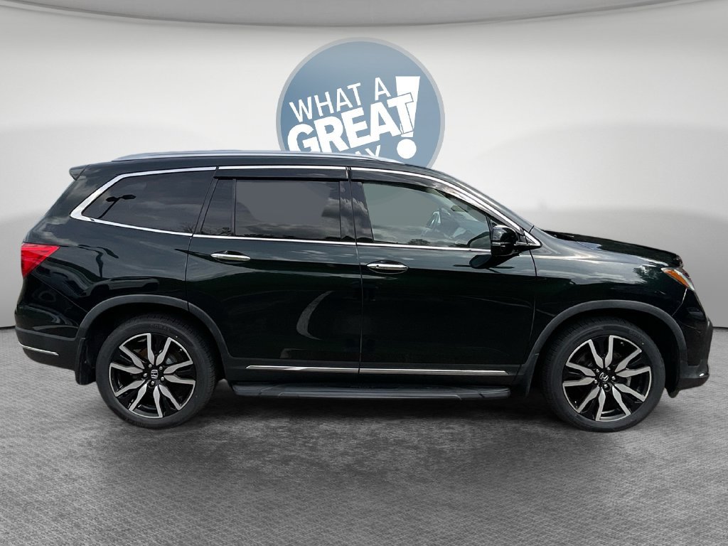 Used 2019 Honda Pilot Elite image 2
