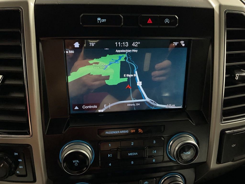 Used 2019 Ford F150 Lariat w/ Equipment Group 502A Luxury image 4