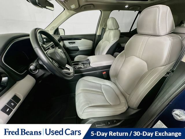 Used 2024 Honda Pilot Touring image 28