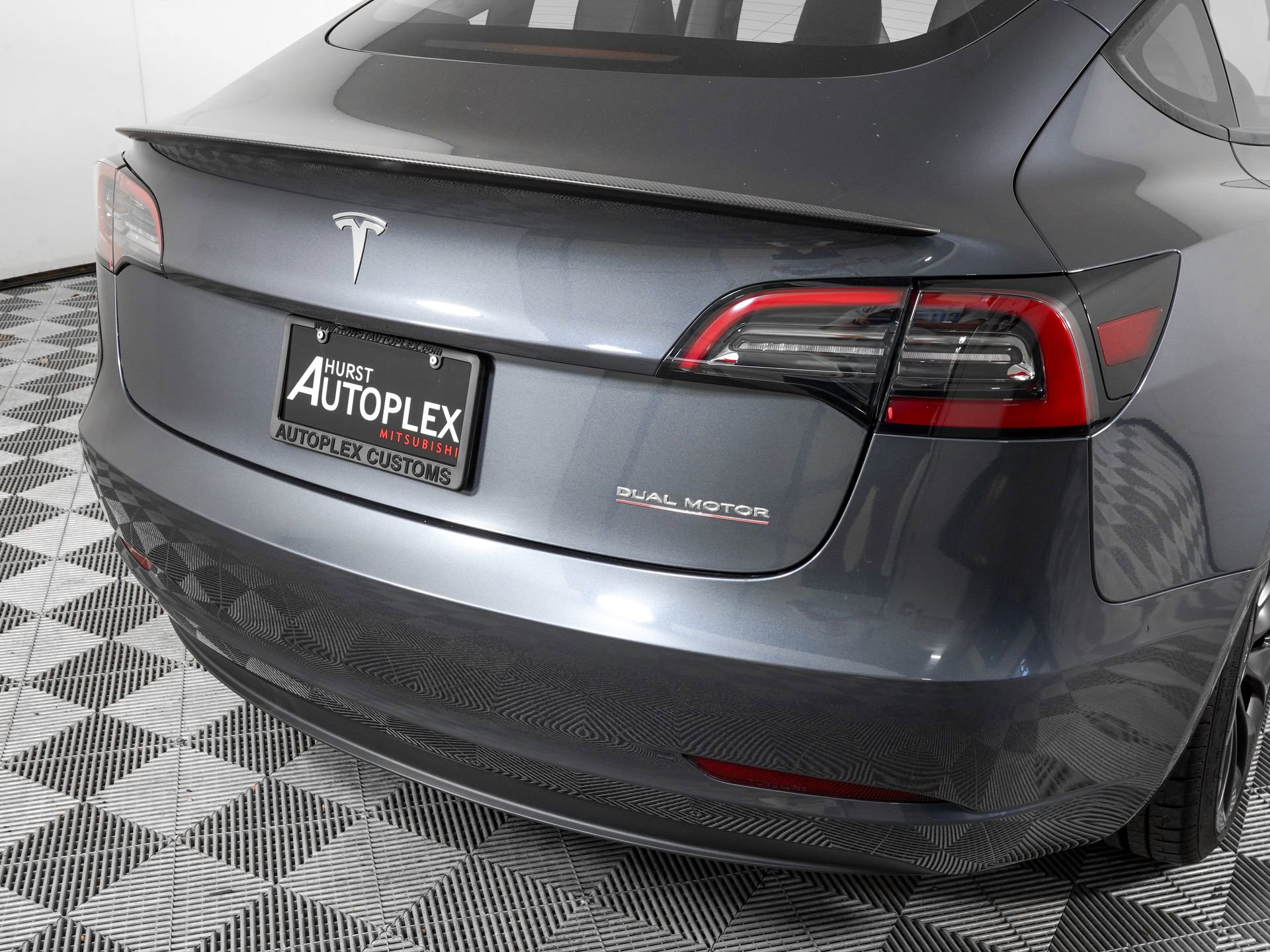 Used 2023 Tesla Model 3 Performance image 34