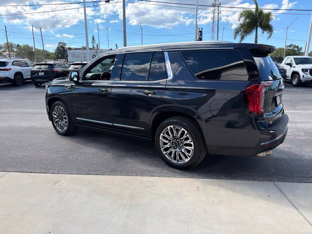 Used 2024 GMC Yukon Denali Ultimate AWD/4WD image 6