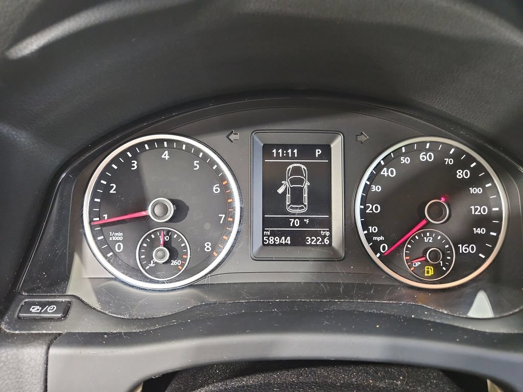 Used 2013 Volkswagen Tiguan SE AWD/4WD image 16