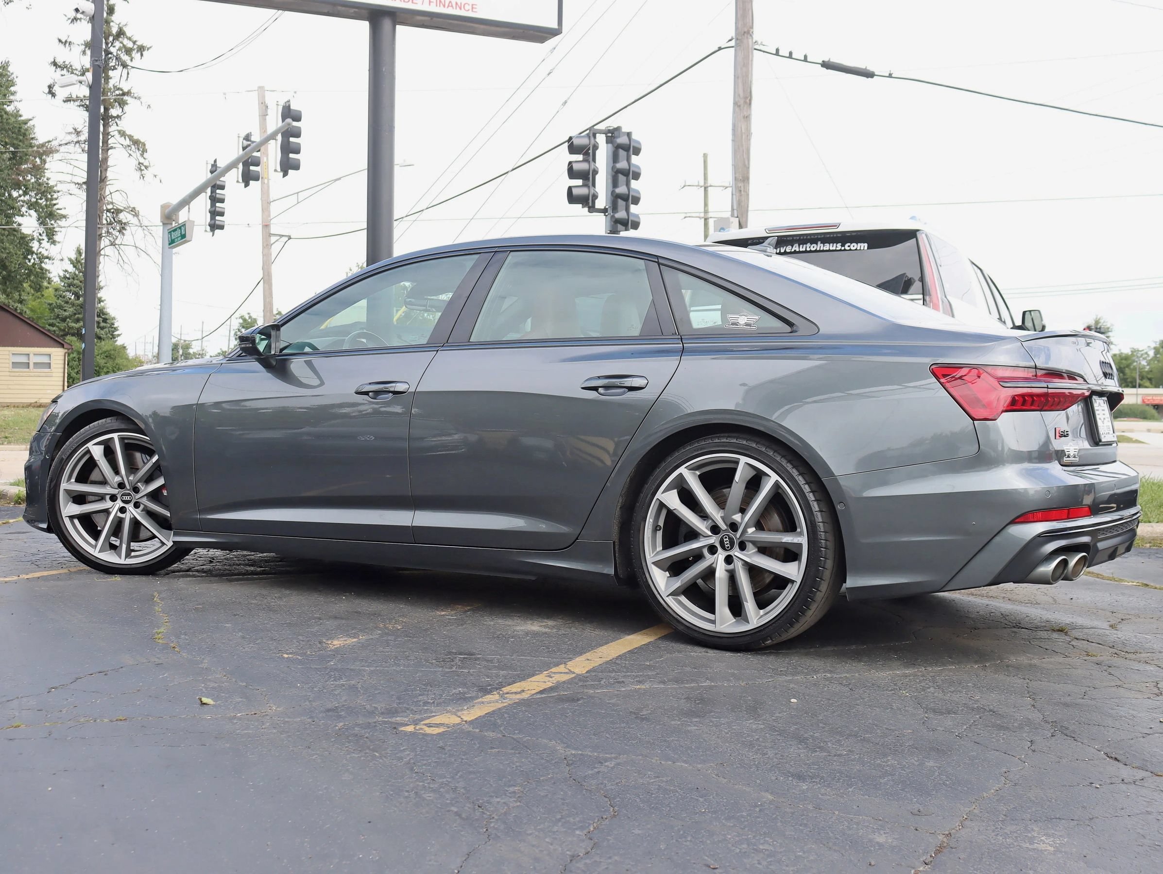 Used 2021 Audi S6 Premium Plus w/ S6 Executive Package AWD/4WD image 10