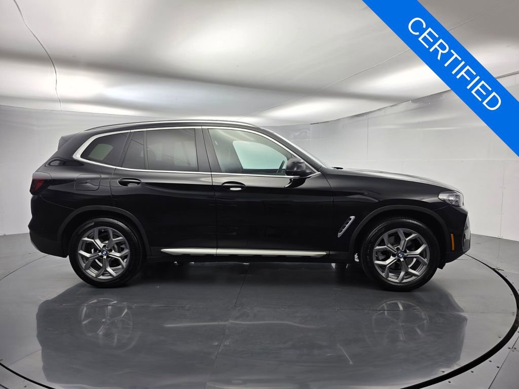 Certified 2024 BMW X3 xDrive30i w/ Convenience Package AWD/4WD image 3