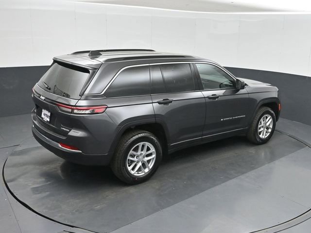 New 2026 Jeep Grand Cherokee Laredo X AWD/4WD image 31