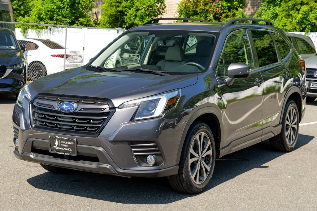 Used 2023 Subaru Forester Limited AWD/4WD image 3
