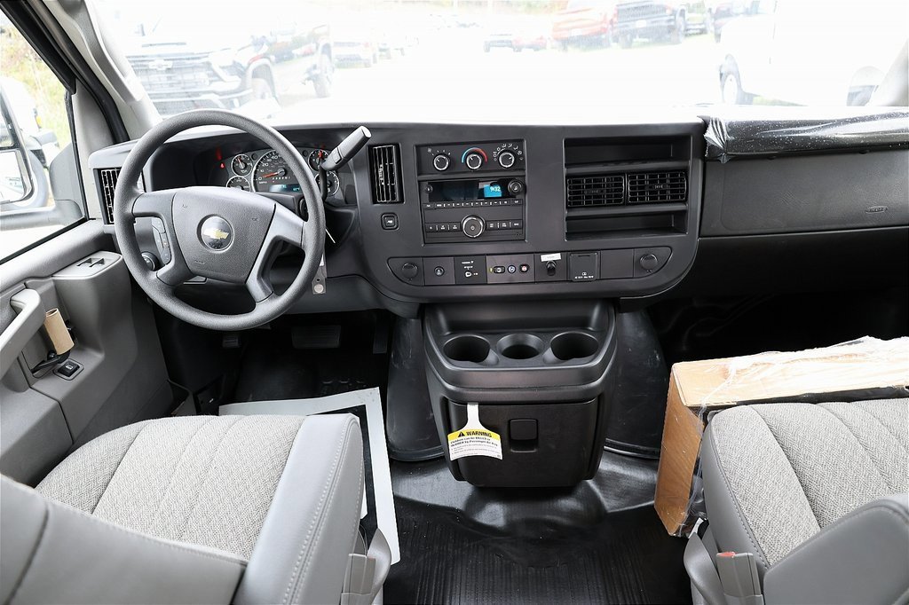 New 2025 Chevrolet Express 3500 w/ Power Convenience Package image 14