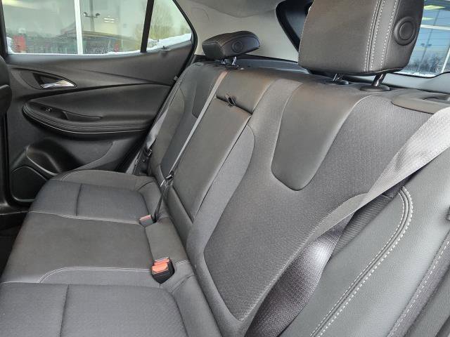Used 2023 Buick Encore GX Select w/ Sport Touring Package image 27