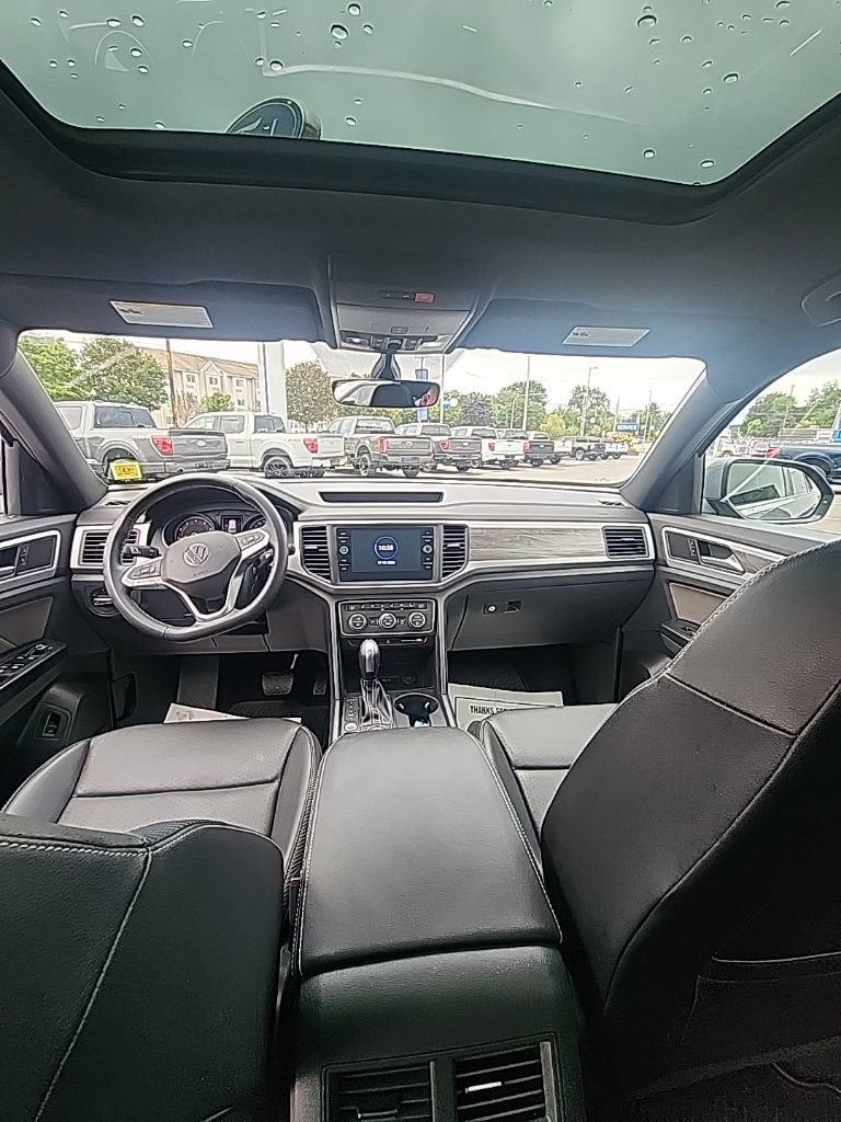 Used 2021 Volkswagen Atlas Cross Sport SE w/ Panoramic Sunroof Package AWD/4WD image 24