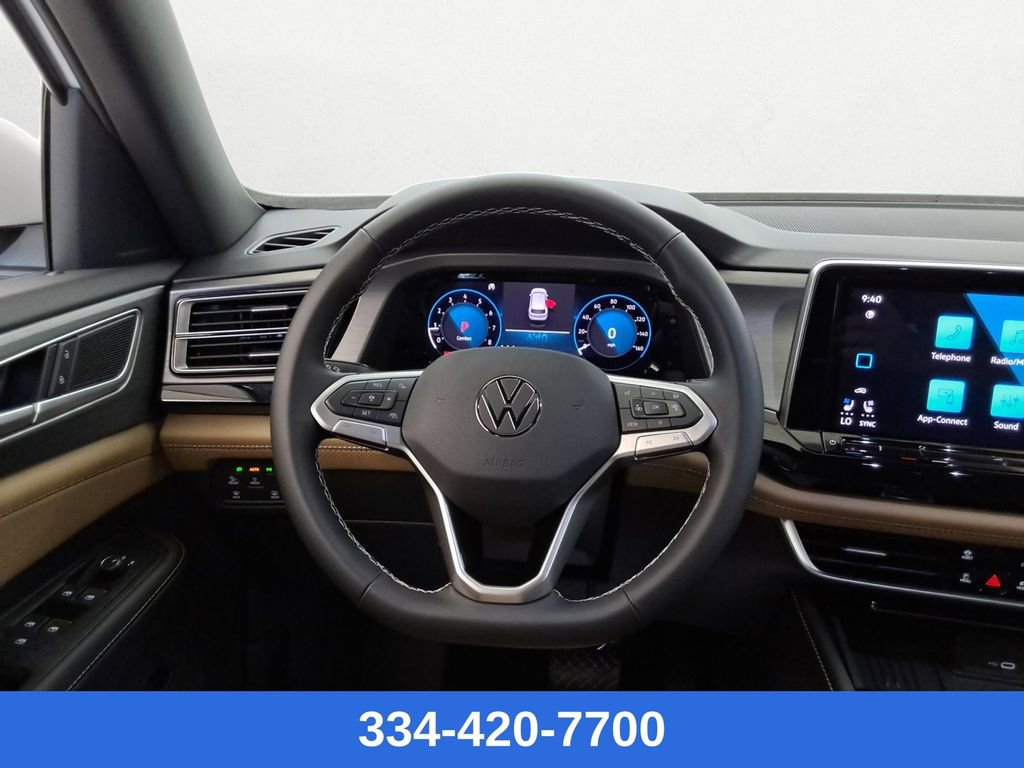 Used 2025 Volkswagen Atlas Cross Sport SE image 12