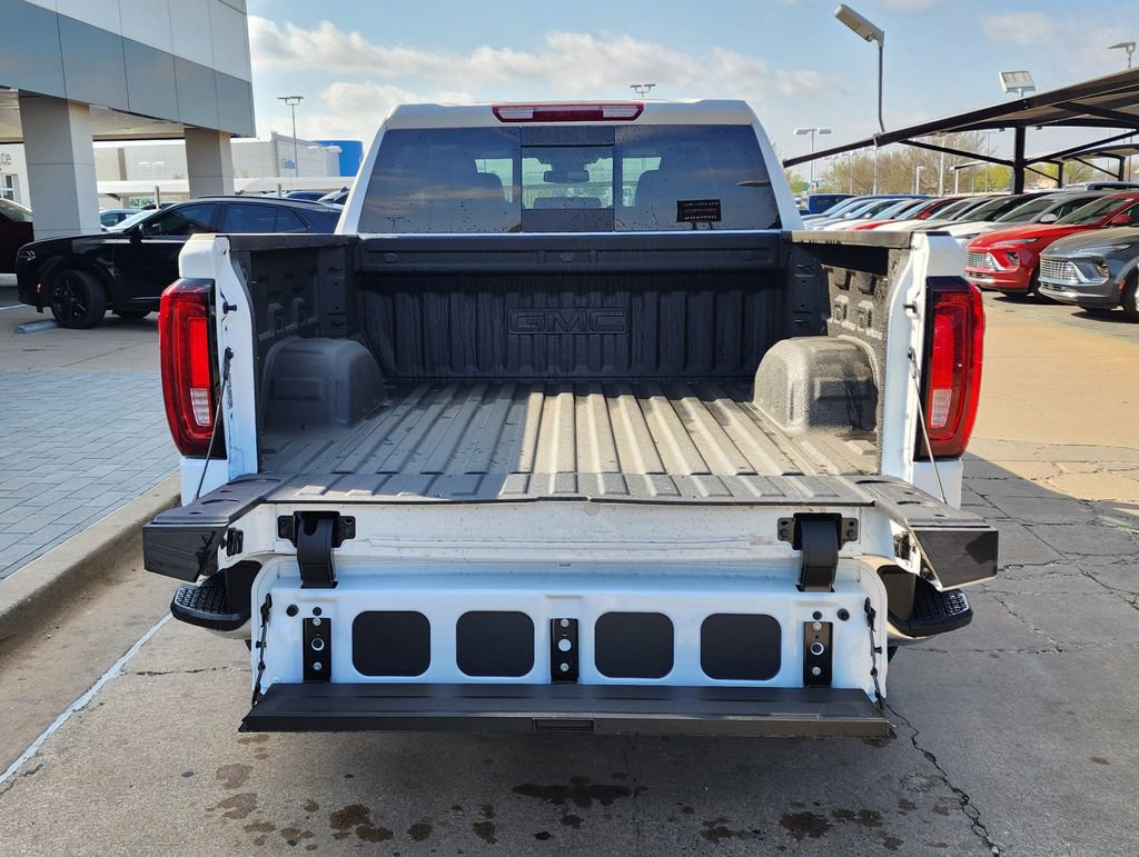New 2026 GMC Sierra 1500 SLT image 49