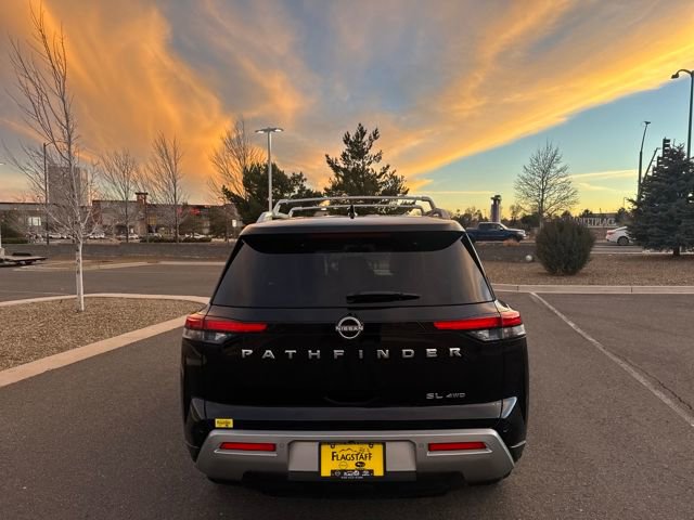 Used 2023 Nissan Pathfinder SL image 4