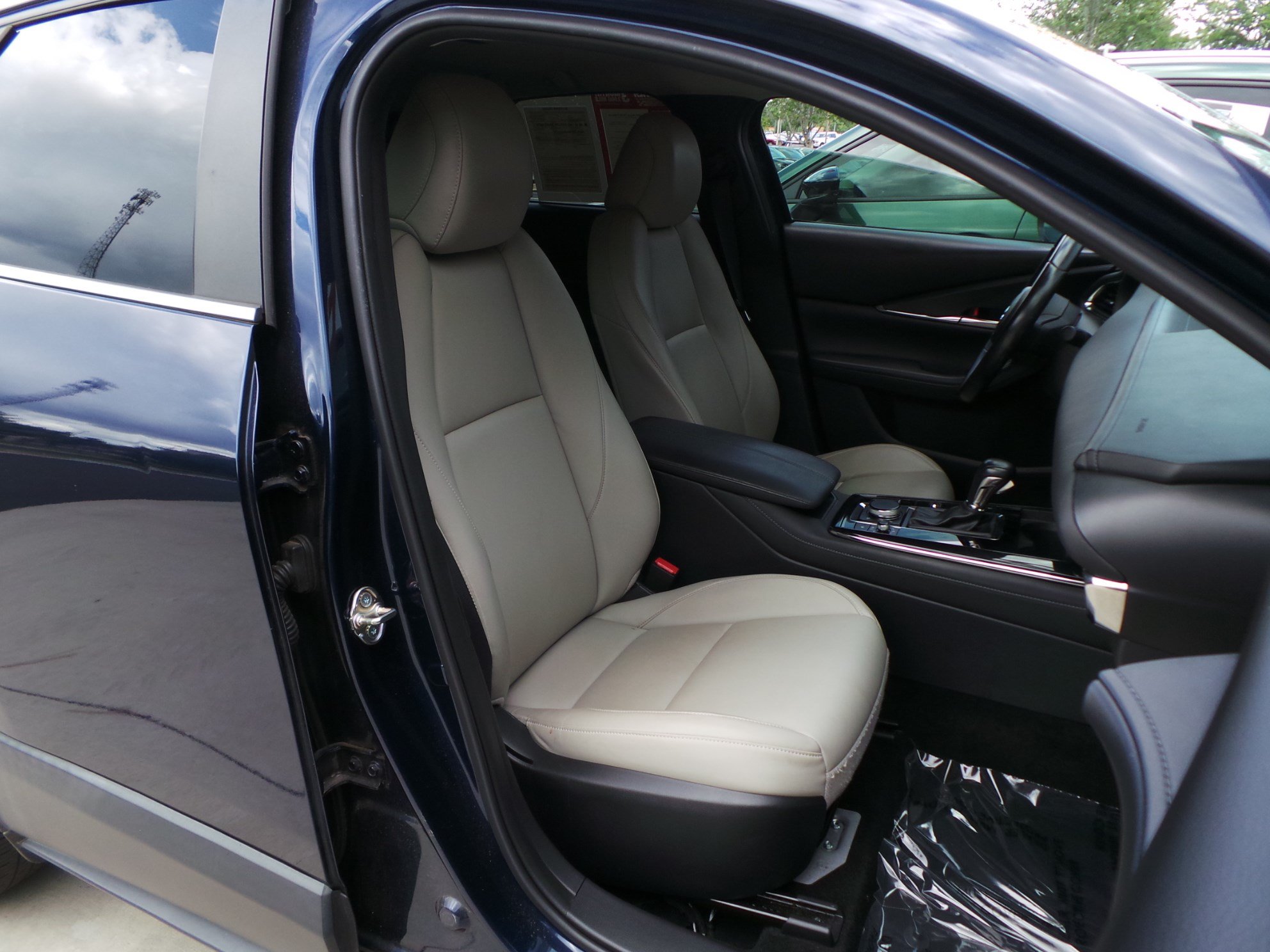 Used 2021 MAZDA CX-30 FWD 2.5 S w/ Preferred Package image 14