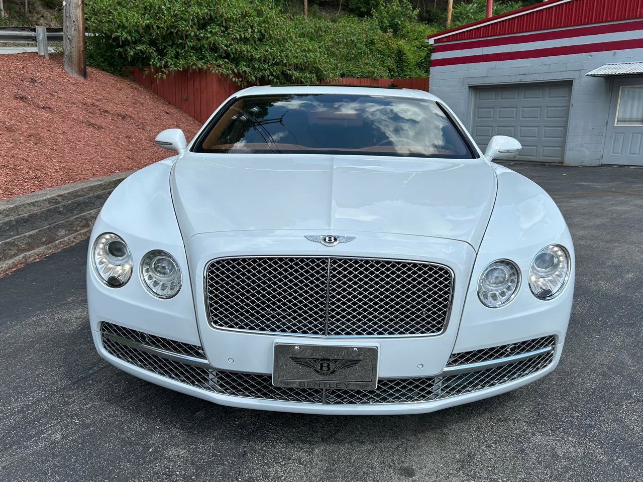 Used 2014 Bentley Flying Spur W12 image 7