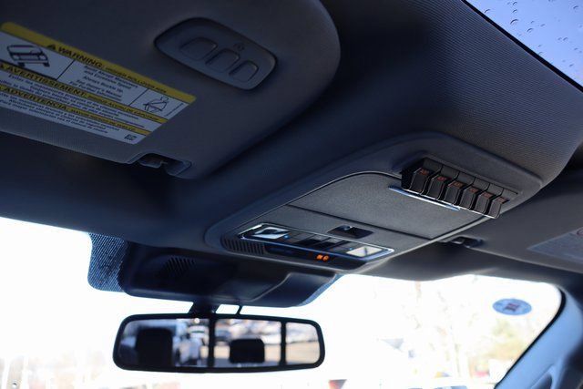 New 2026 Ford F250 Lariat w/ Chrome Package image 33