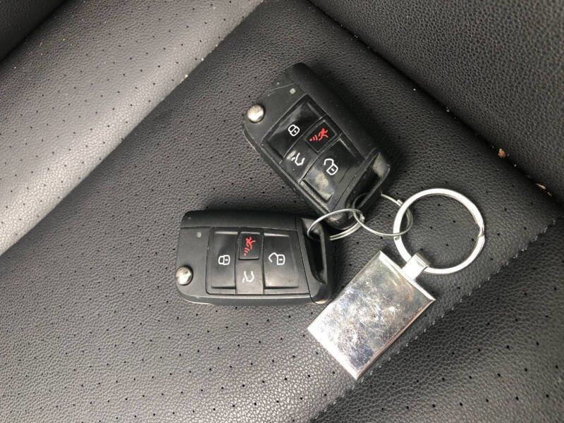 Used 2015 Volkswagen Golf SE image 7