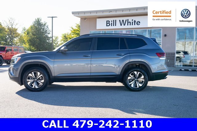 Certified 2024 Volkswagen Atlas SE image 3