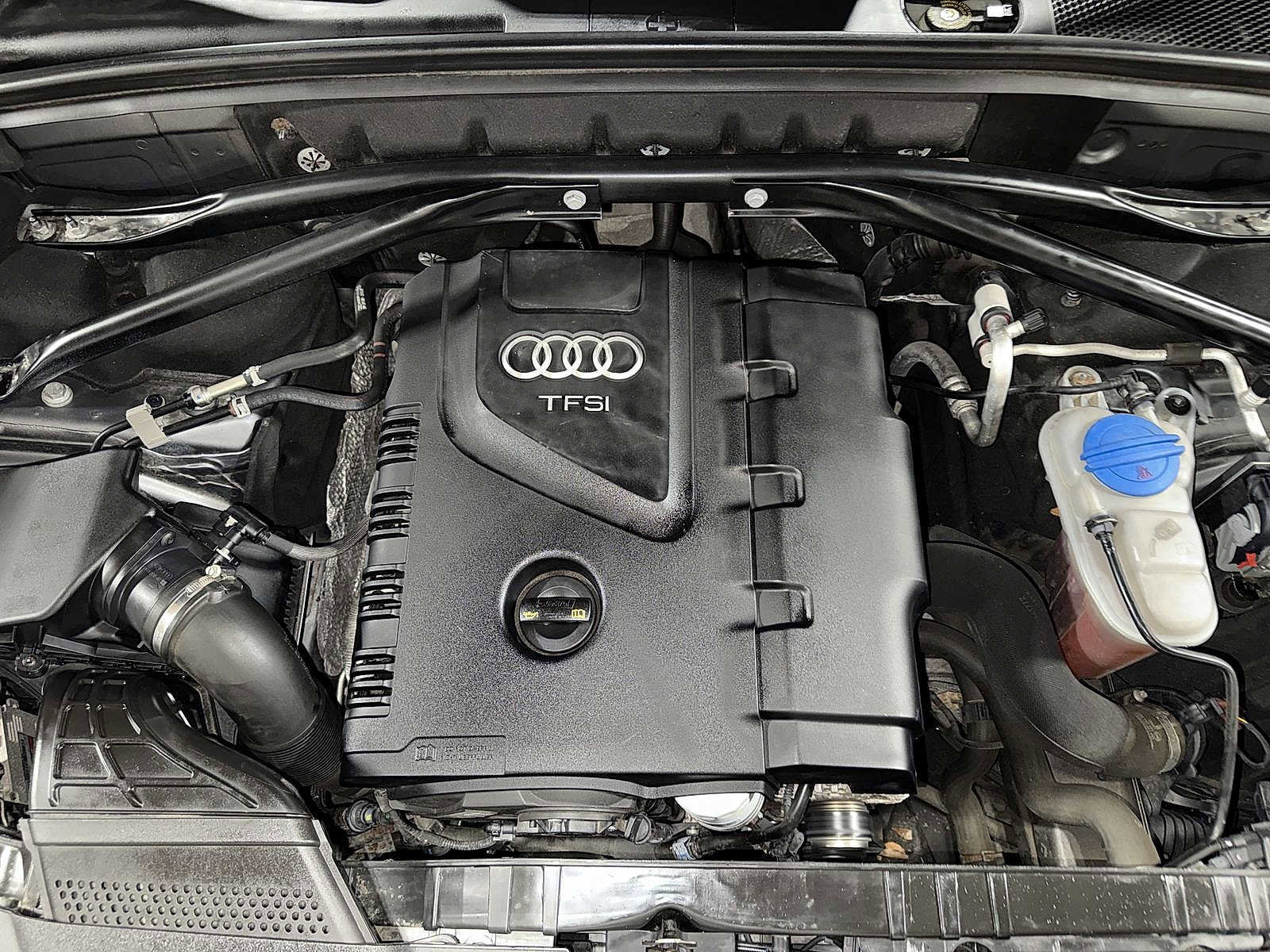 Used 2015 Audi Q5 2.0T Premium image 12