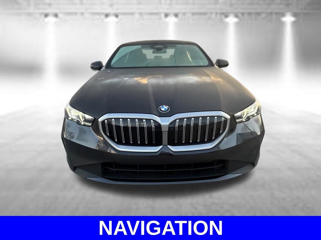 Used 2026 BMW 530i RWD image 10