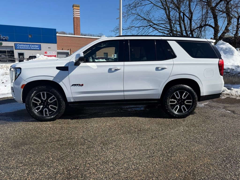 Used 2024 GMC Yukon AT4 w/ AT4 Premium Package image 2