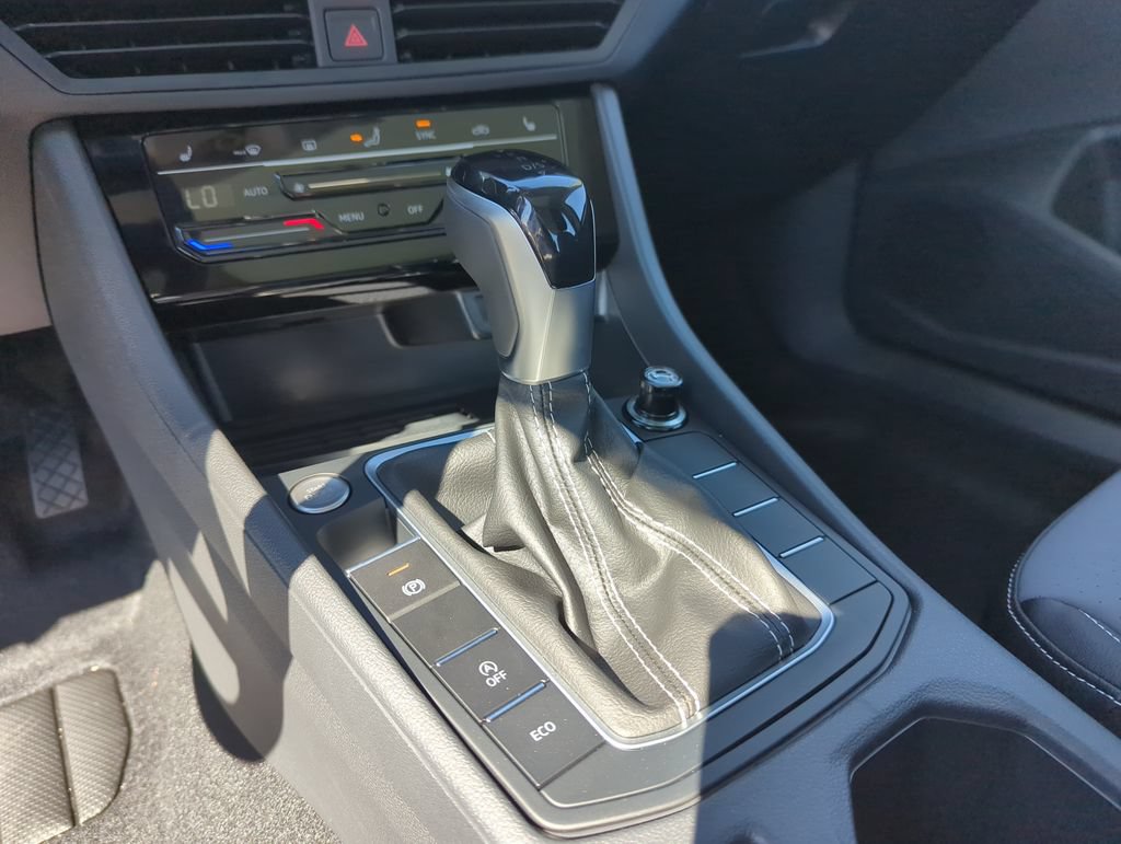 New 2026 Volkswagen Jetta SE FWD image 34