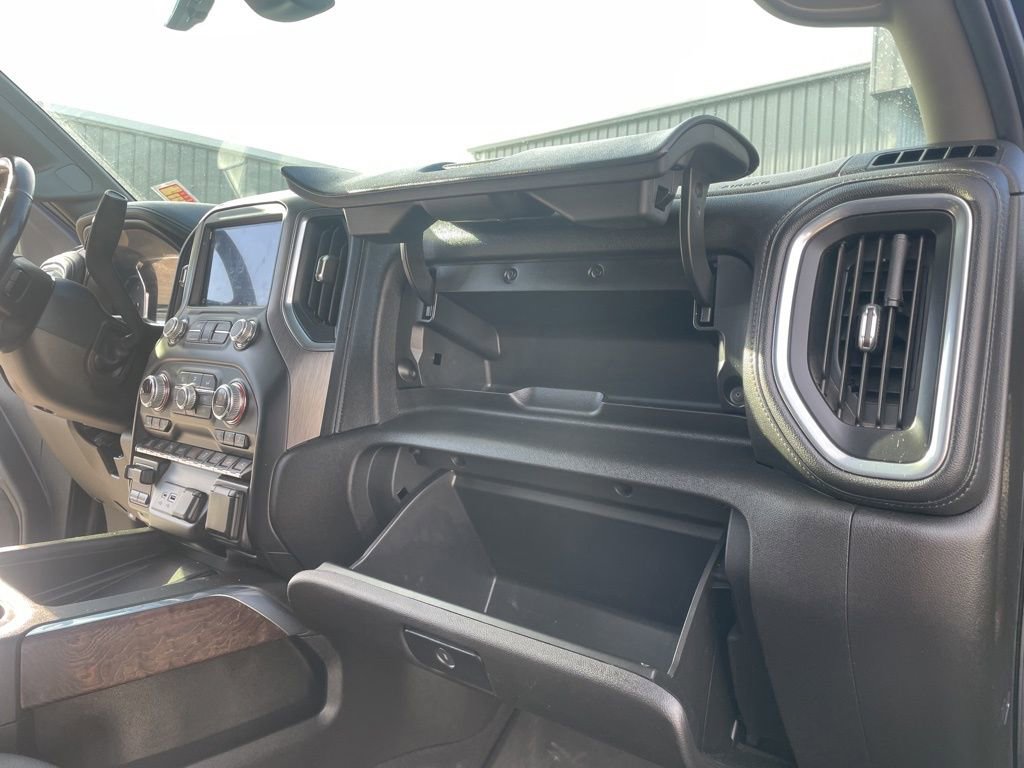 Used 2021 GMC Sierra 3500 Denali w/ Denali Black Diamond Edition image 46