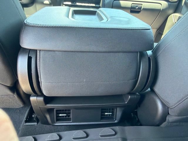 Used 2022 Chevrolet Silverado 1500 Custom Trail Boss w/ Safety Confidence Package AWD/4WD image 19