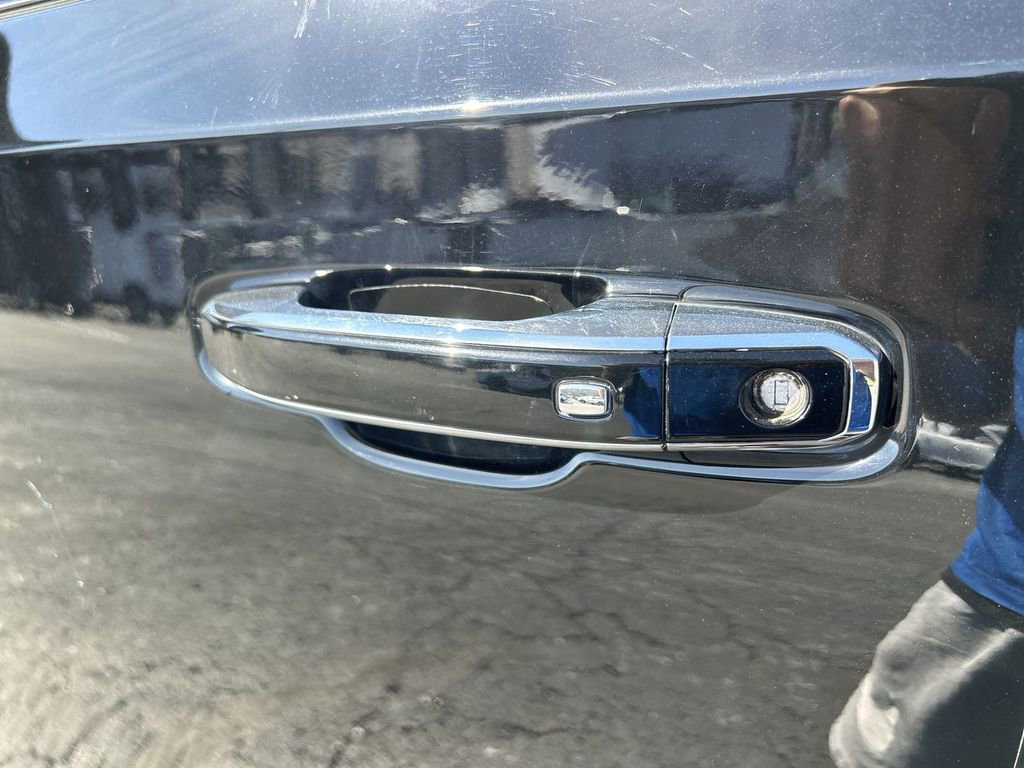 Used 2022 Chevrolet Tahoe High Country image 41