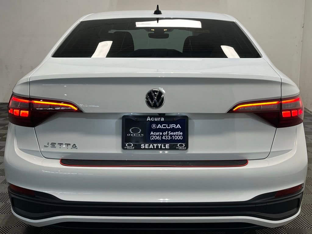 Used 2023 Volkswagen Jetta S image 21
