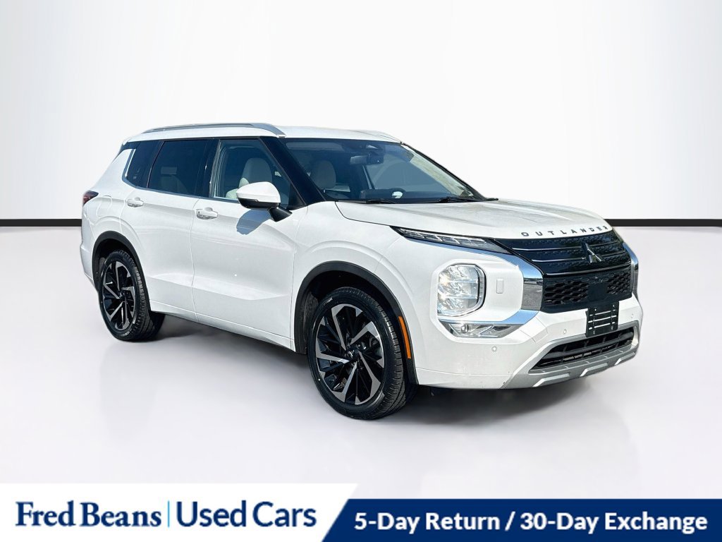 Used 2022 Mitsubishi Outlander SEL AWD/4WD image 1