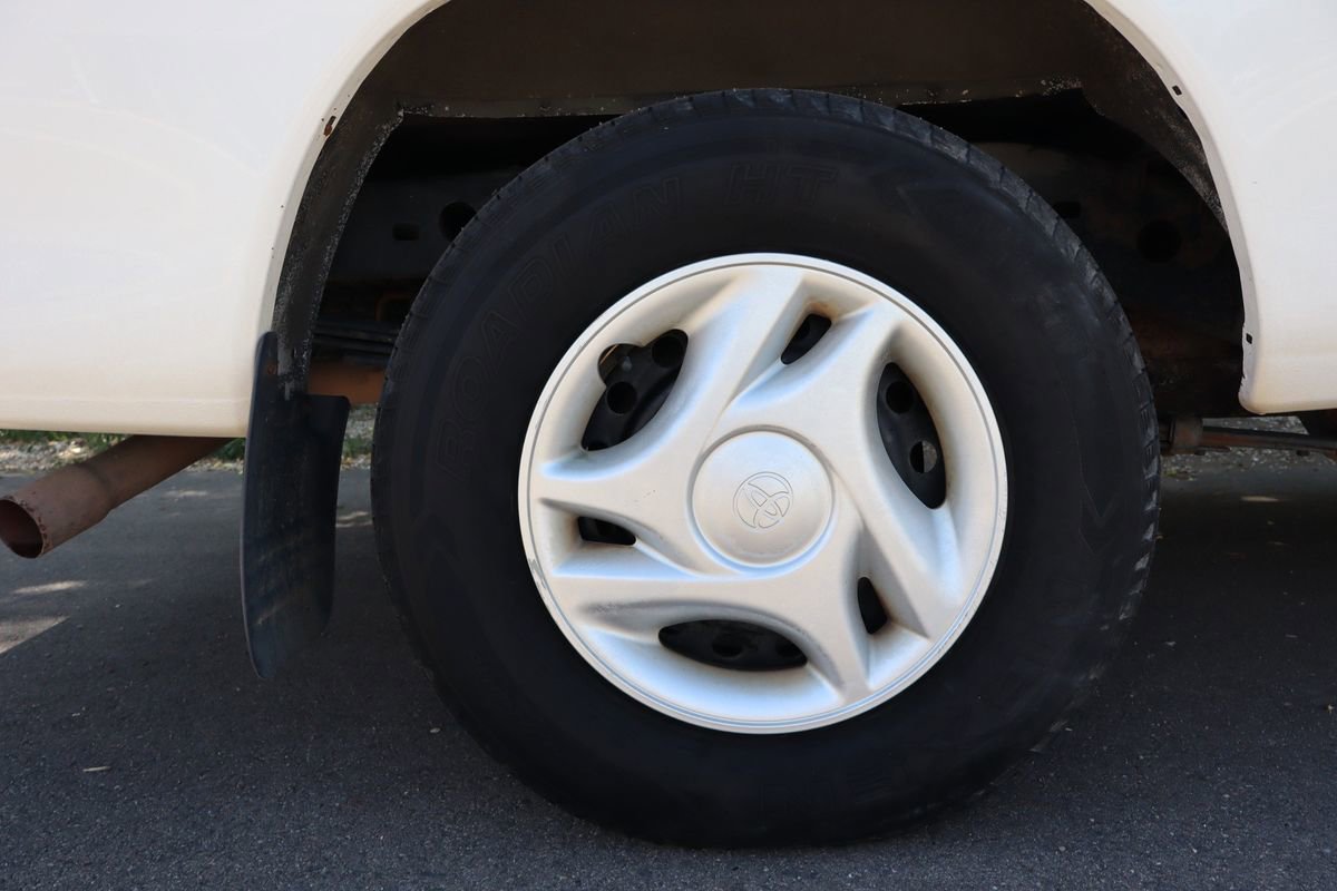 Used 2000 Toyota Tundra 2WD Regular Cab image 30