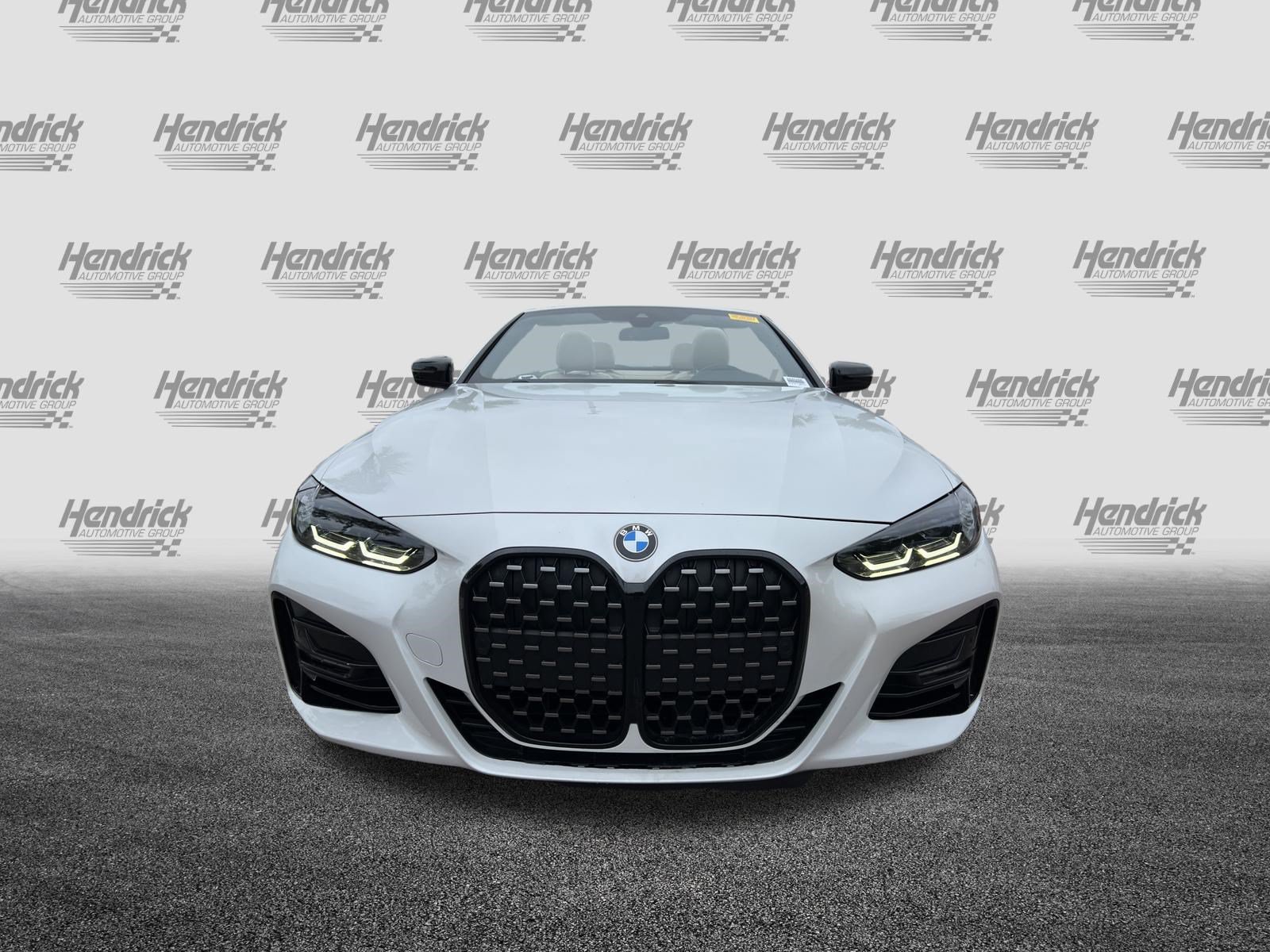 Certified 2023 BMW 430i Convertible w/ M Sport Package RWD image 3