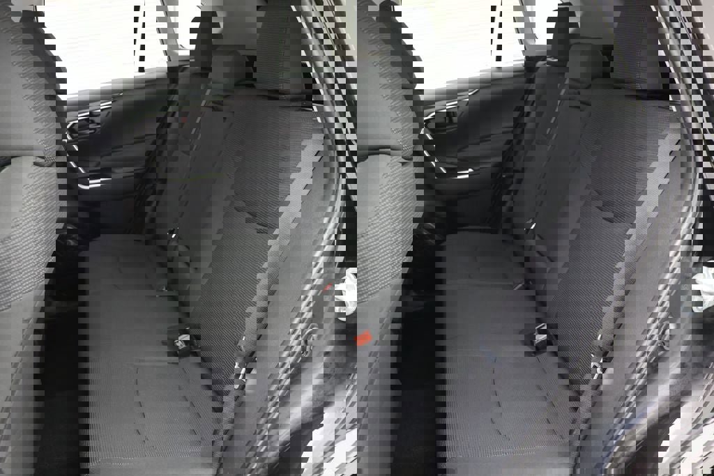 Used 2024 Toyota RAV4 LE image 11