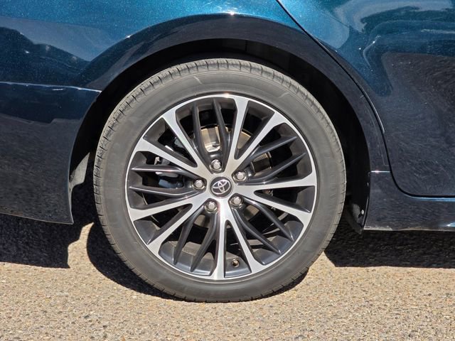 Used 2020 Toyota Camry SE image 8