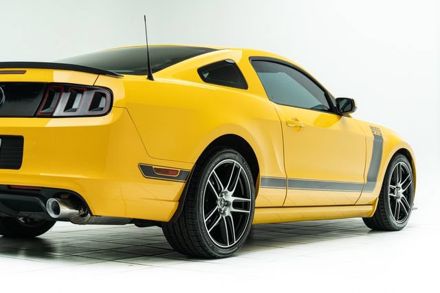 Used 2013 Ford Mustang Boss 302 w/ Boss 302 Accessory Pkg RWD image 13